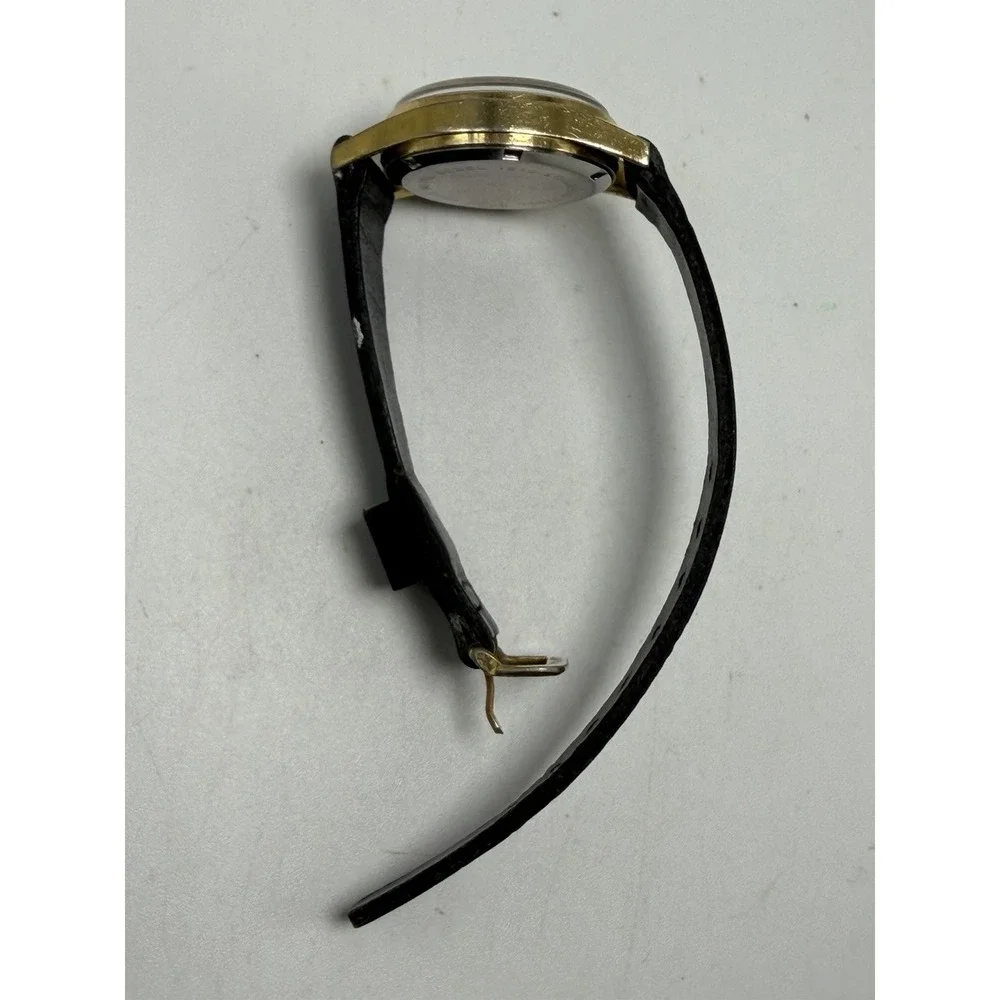 Dal-Don Produce Clermont Florida Vintag Manual Wind Works Ladies Watch 28MM 6.7